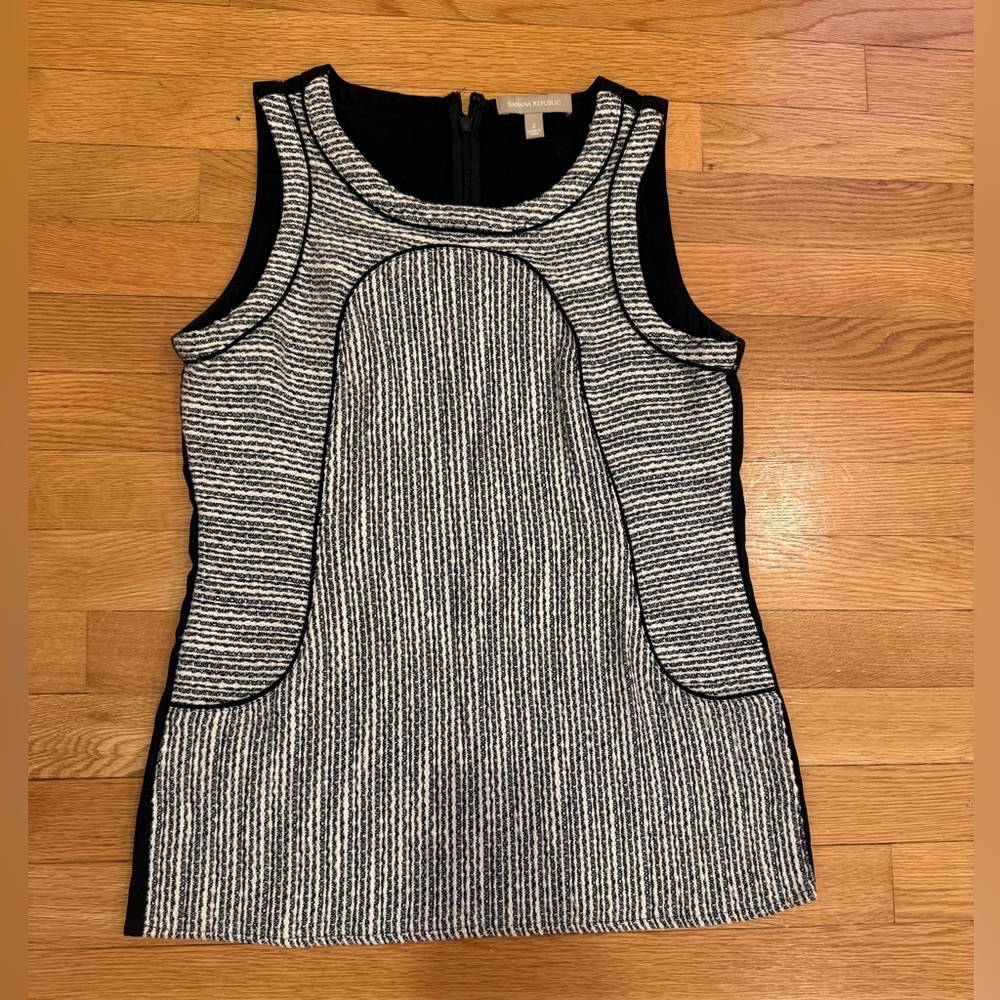 Banana Republic Peplum Top - Size 2